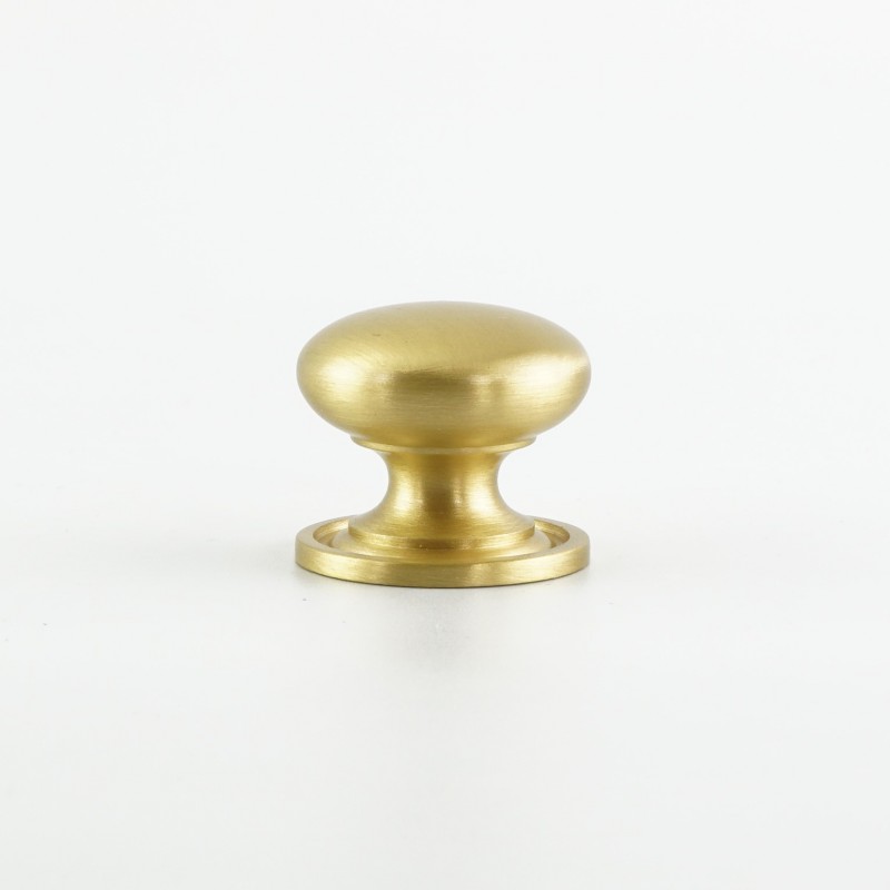 Heritage cabinet knob | Brass and chrome knobs | Oak & Forge